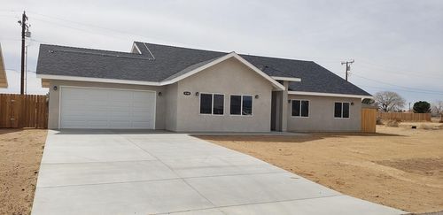9148 Aspen Avenue, California City, CA, 93505 | Card Image