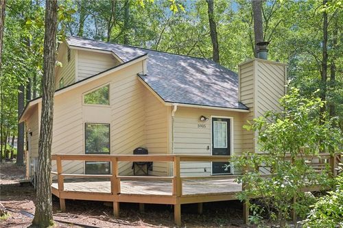5905 Waters Edge Dr, Fayetteville, NC, 28314-1065 | Card Image