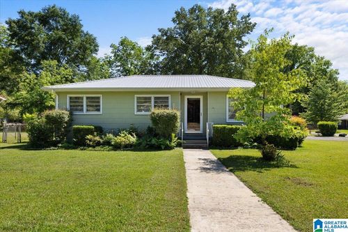 301 Marshall Dr, Gardendale, AL, 35071-2518 | Card Image