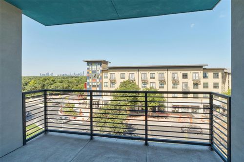 unit-425-1701 Simond Ave, Austin, TX, 78723-4779 | Card Image