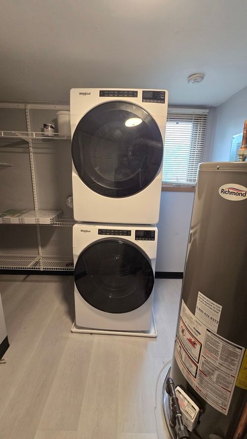 apt-d-628 Dana Ct, Naperville, IL, 60563-2463 | Card Image