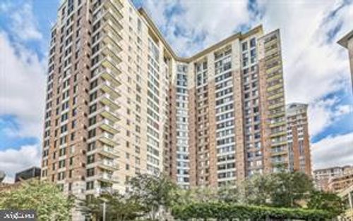 apt-810-851 N Glebe Rd, ARLINGTON, VA, 22203-4154 | Card Image