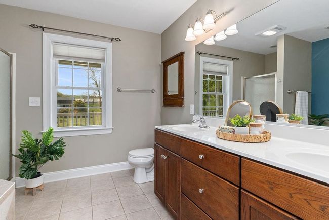 1916 Tinkling Spring Rd, House other with 4 bedrooms, 3 bathrooms and null parking in STUARTS DRAFT VA | Image 43