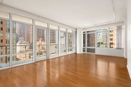 11b-310 E 53rd Street, New York City, NY, 10022 | Card Image