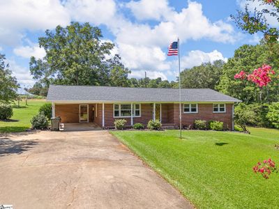 131 Stoney Brook Road, House other with 3 bedrooms, 2 bathrooms and 1 parking in Pacolet SC | Image 3