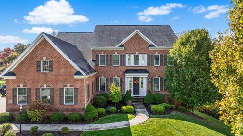204 Durrow Ct, Mars, PA, 16046-1310 | Card Image