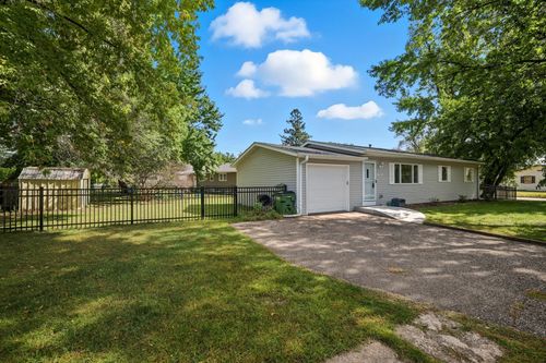 7717 Able St Ne, Spring Lake Park, MN, 55432-2810 | Card Image
