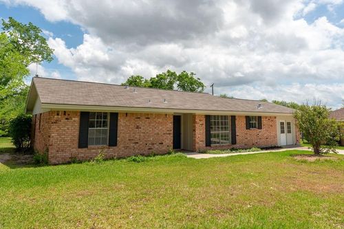 1102 Lamar Dr, Bryan, TX, 77802-3237 | Card Image