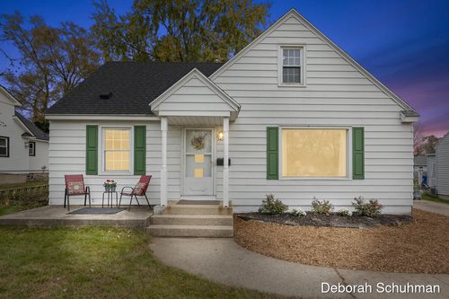 3404 Clyde Park Ave Sw, Wyoming, MI, 49509-3524 | Card Image