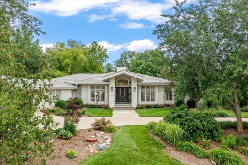 1304 Cross Creek Rd, Mahomet, IL, 61853-3724 | Card Image
