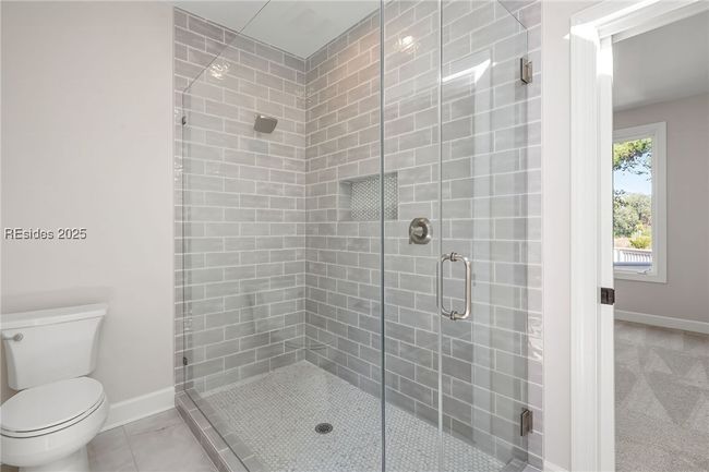 Guest Bathroom | Image 47