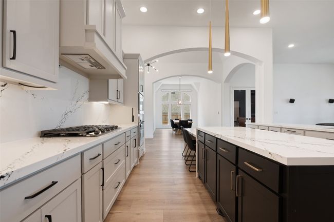 912 Rabbit Brush Rd, House other with 4 bedrooms, 4 bathrooms and null parking in Leander TX | Image 4