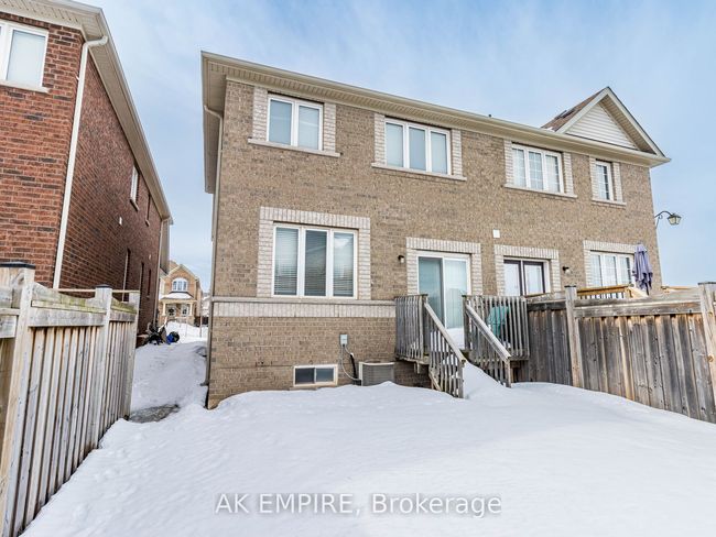856 Miltonbrook Cres, House attached with 4 bedrooms, 3 bathrooms and 2 parking in Milton ON | Image 48