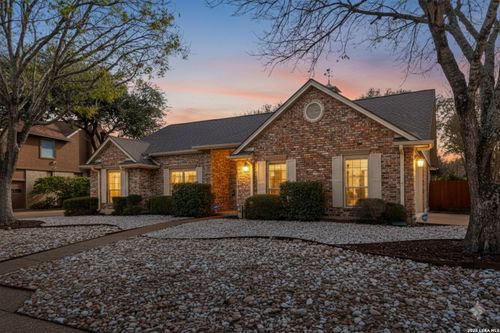6215 Mission Hills Dr, San Antonio, TX, 78244-1569 | Card Image