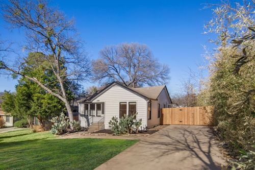 1704 Northwood Rd, Austin, TX, 78703-1816 | Card Image
