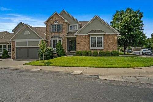6421 W 134th St, Leawood, KS, 66209-4087 | Card Image
