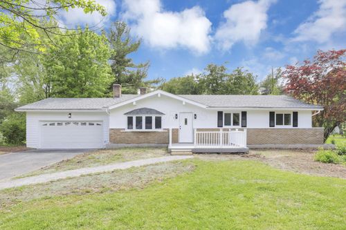8 Summit Glen Dr Sw, Pataskala, OH, 43062-9416 | Card Image
