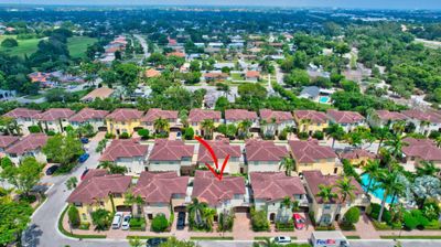 99 Via Poinciana Street, Townhouse with 3 bedrooms, 3 bathrooms and null parking in Boca Raton FL | Image 2