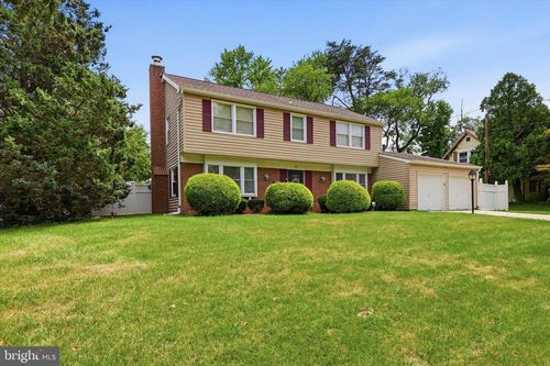 61 Elsin Ln, WILLINGBORO, NJ, 08046-2253 | Card Image