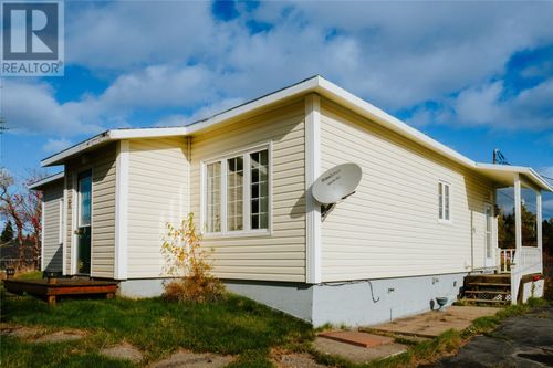 6 Beothic Road, Badger's Quay, NL, A0G1T0 | Card Image