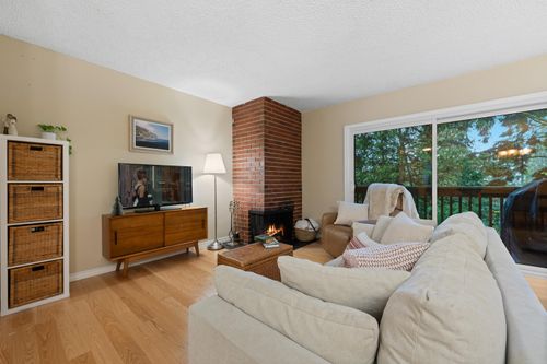 335A Evergreen Dr, Port Moody, BC, V3H1S1 | Card Image