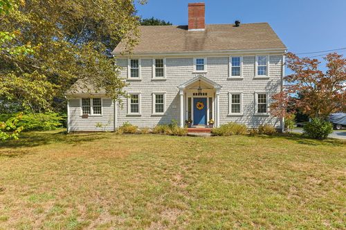 60 Gibbs Ave, Wareham, MA, 02571-1439 | Card Image