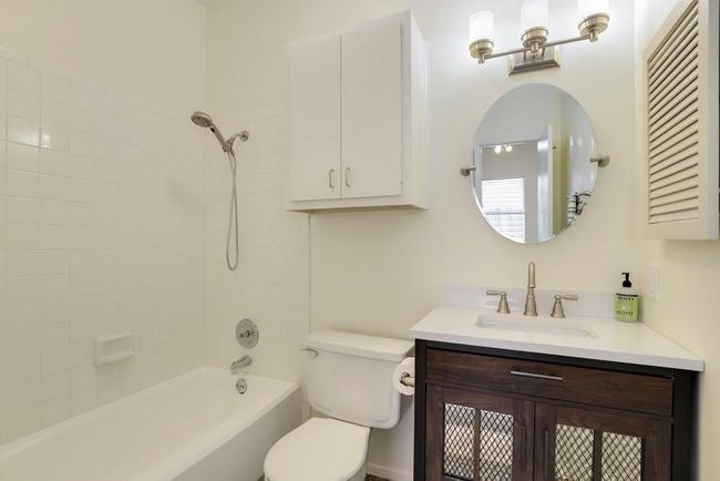APT-103 - 106 E 30 Th St, Condo with 2 bedrooms, 2 bathrooms and 2 parking in Austin TX | Image 19