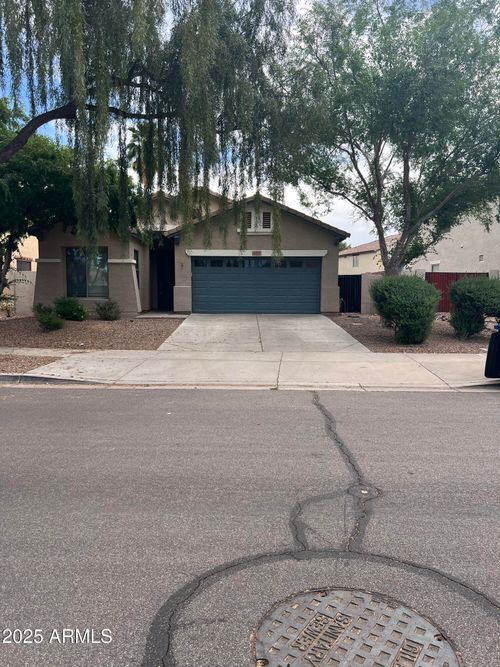 4059 S Vineyard Ave, Gilbert, AZ, 85297-9714 | Card Image