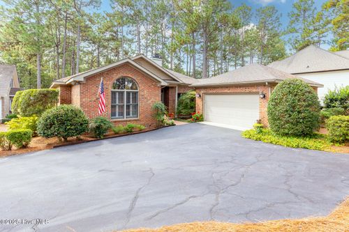 167 Hunter Trl, Southern Pines, NC, 28387-2938 | Card Image