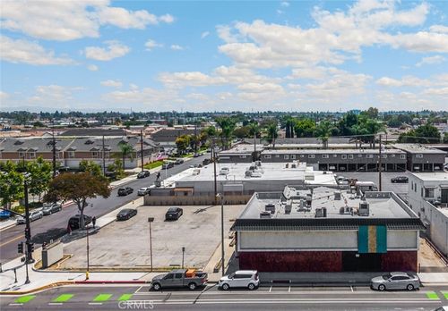 17800 Bellflower, Bellflower, CA, 90706 | Card Image