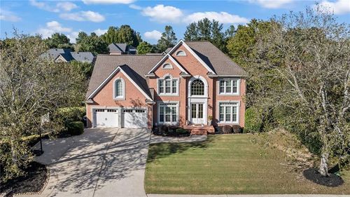 2082 Kinsmon Dr, Marietta, GA, 30062-8135 | Card Image