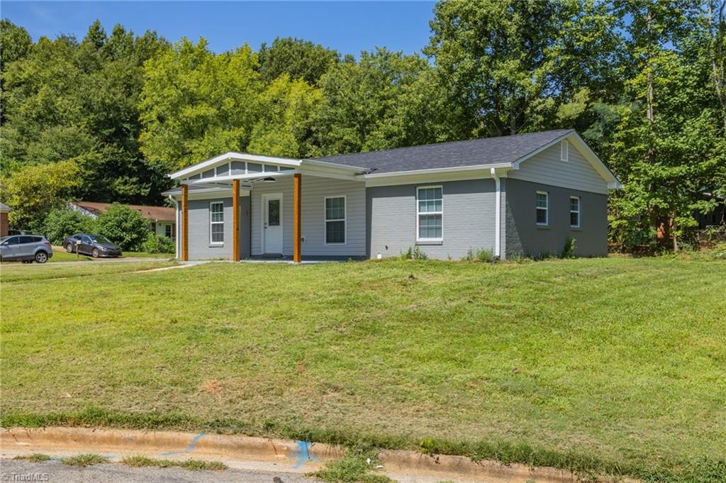 Godwin Ct, Greensboro, NC 27405