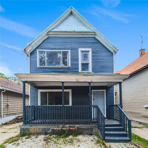 30 Schiller St, Buffalo, NY, 14206-1463 | Card Image