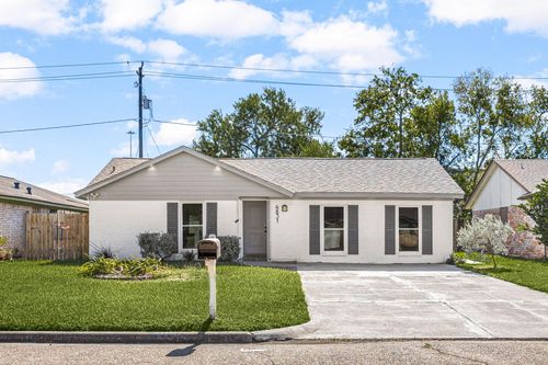 4831 Wickview Ln, Houston, TX, 77053-3331 | Card Image