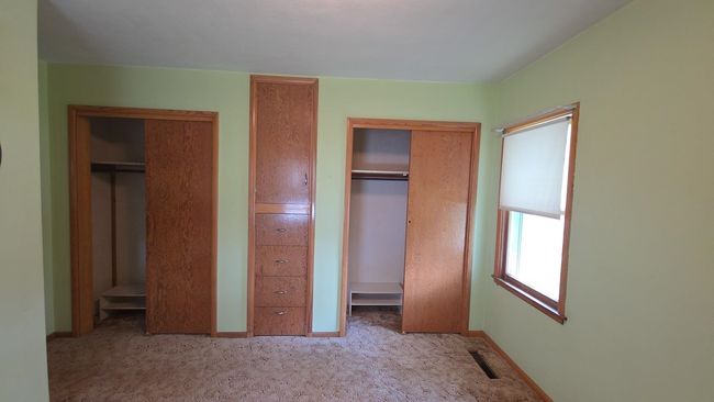 304 N Sleeper St, House other with 3 bedrooms, 2 bathrooms and null parking in Everly IA | Image 11