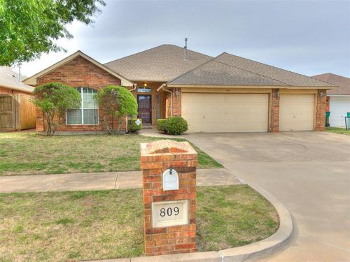 809 Sw 154th Street, Oklahoma City, OK, 73170 | Card Image