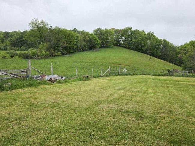 1052 Shippys Branch Rd, House other with 2 bedrooms, 1 bathrooms and null parking in Mouth of Wilson VA | Image 10