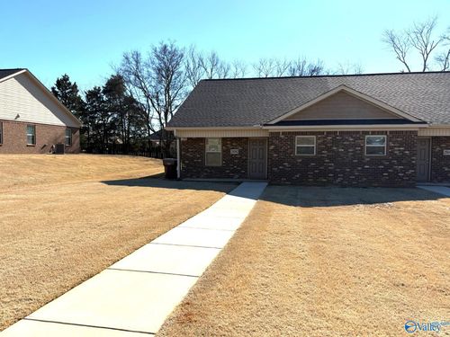 25042 Numbers Way, Athens, AL, 35613-8563 | Card Image