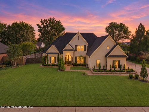 13881 Sycamore Creek Cv, Olive Branch, MS, 38654-6885 | Card Image