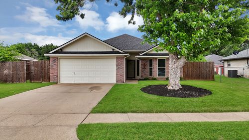 1151 Darren Dr, Burleson, TX, 76028-6459 | Card Image