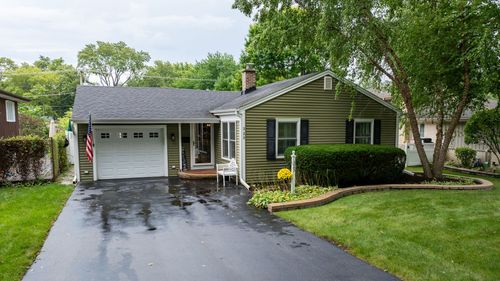 323 S Benton St, Palatine, IL, 60067-6901 | Card Image