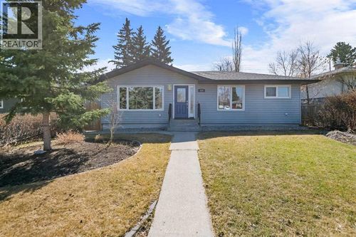 803 94 Ave Sw, Calgary, AB, T2V0X8 | Card Image