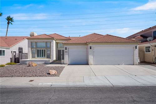 3004 Red Bay Way, Las Vegas, NV, 89128-7802 | Card Image