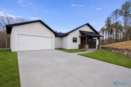 6400 Dalewood Lane, Guntersville, AL, 35976 | Card Image