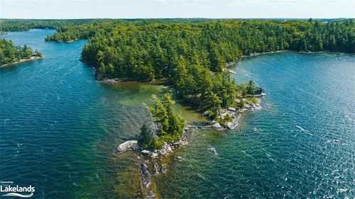 46 J9 Cameron Island, Muskoka Lakes, ON, P0C1H0 | Card Image