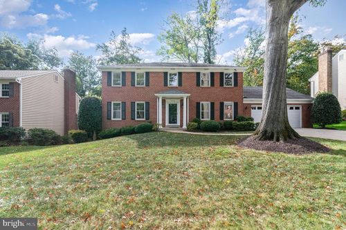 5413 Waycross Dr, ALEXANDRIA, VA, 22310-1142 | Card Image