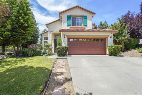 2401 Skyview Cir, Fairfield, CA, 94534-8622 | Card Image
