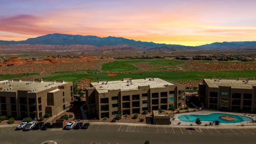 unit-6102-5160 W Villas North Dr, Hurricane, UT, 84737-3042 | Card Image