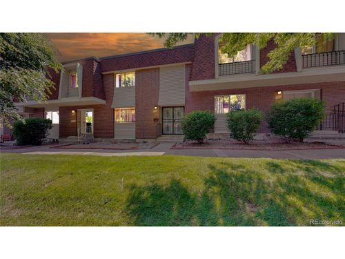 663 S Xenon Ct, Lakewood, CO, 80228-2820 | Card Image