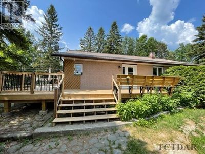 590 Highway 65, Home with 4 bedrooms, 3 bathrooms and null parking in Elk Lake ON | Image 2